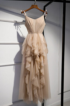 Robe de bal avec lacets magnifique charmeuse romantique moderne