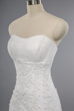 Robe de mariée jusqu'au sol trou serre en dentelle manche nulle col en forme de cœur