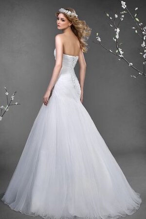 Robe de mariée de traîne moyenne avec perle manche nulle avec lacets textile en tulle