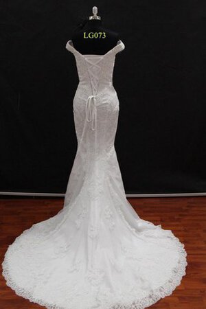 Robe de mariée impressioé delicat classique decoration en fleur de sirène