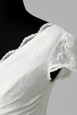 Robe de mariée avec ruban a eglise attrayant avec manche courte naturel