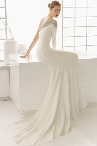 Robe de mariée longue facile en satin sans dos longueru au niveau de sol