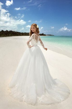 Robe de mariée delicat au bord de la mer avec ruban avec manche longue avec perle