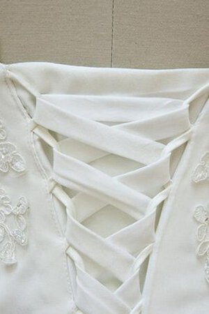 Robe de mariée formelle longue avec cristal de traîne moyenne a salle intérieure