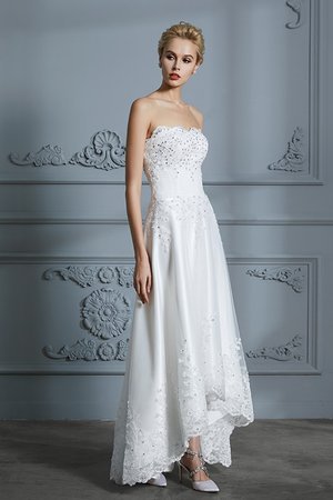 Robe de mariée accrocheur ligne a textile en tulle avec perle naturel