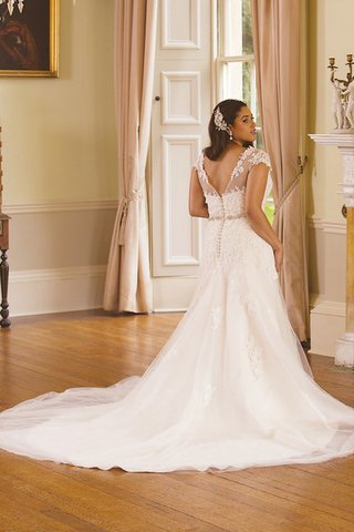 Robe de mariée delicat avec manche courte v col profonde ligne a encolure ronde