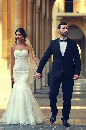 Robe de mariée de traîne courte cordon manche nulle bretelles spaghetti en dentelle