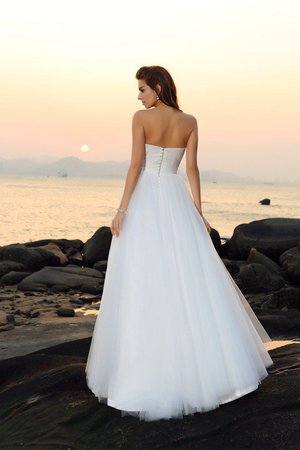 Robe de mariée longue a-ligne col en forme de cœur en plage de princesse
