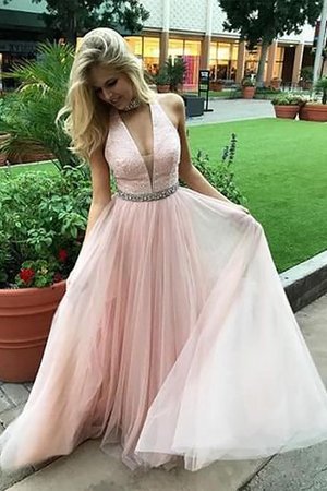 Robe de soirée en tulle joli ligne a longueru au niveau de sol naturel