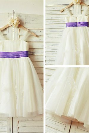 Robe cortège fille en tulle manche nulle ligne a avec fleurs fermeutre eclair