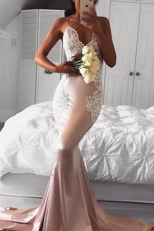 Robe de soirée de sirène de traîne courte enchanteur bretelles spaghetti en satin