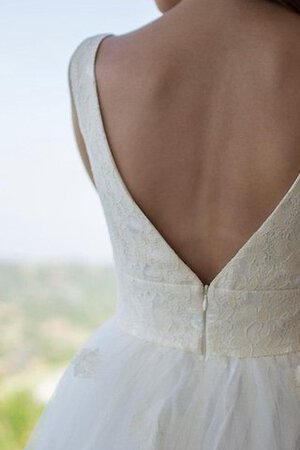 Robe de mariée de col bateau textile en tulle arrivée au mollet avec sans manches avec zip