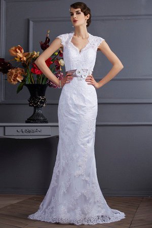 Robe de mariée naturel longue decoration en fleur de traîne courte en satin