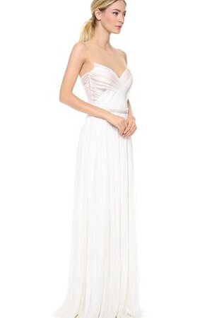 Robe de mariée facile col en forme de cœur manche nulle en chiffon gaine