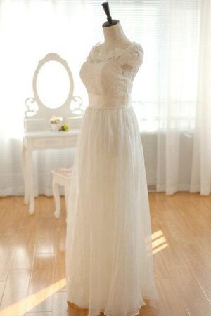 Robe de mariée facile ligne a en salle avec manche courte en dentelle