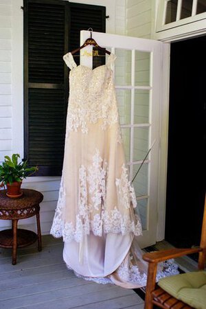 Robe de mariée classique romantique col en forme de cœur ceinture en étoffe avec ruban