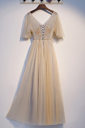 Robe de bal cordon splendide luxueux exclusif romantique