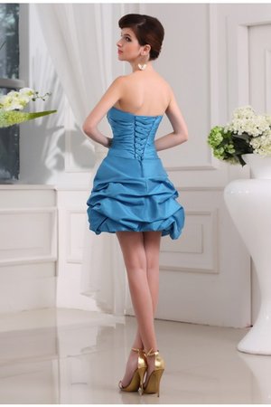 Robe de cocktail bref de princesse ligne a cordon de bustier