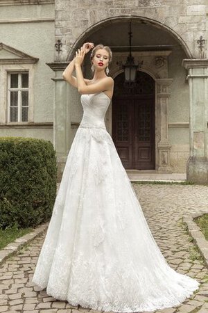 Robe de mariée naturel ligne a avec lacets col en forme de cœur jusqu'au sol