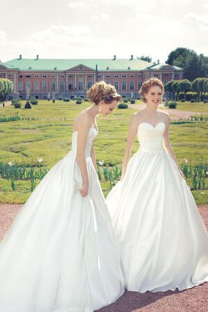 Robe de mariée naturel avec perle manche nulle cordon de traîne moyenne