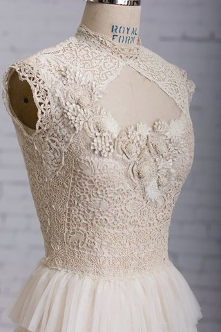 Robe de mariée officiel de traîne moyenne elevé en dentelle ligne a