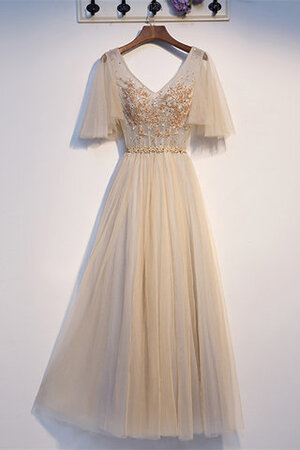 Robe de bal cordon splendide luxueux exclusif romantique