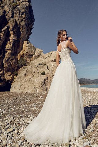 Robe de mariée distinguee plissage en dentelle trou serre avec sans manches