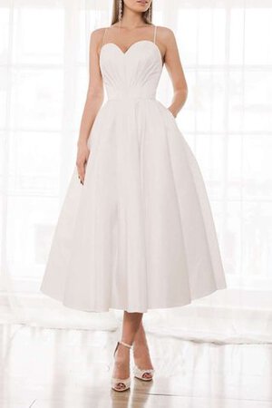 Robe de mariée en satin arrivée au mollet voyant naturel facile