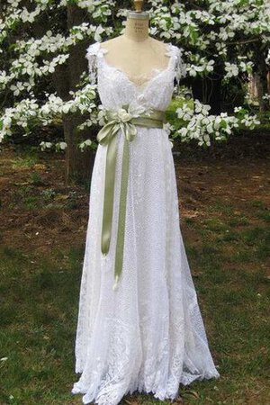 Robe de mariée facile nature avec ruban de traîne courte ligne a