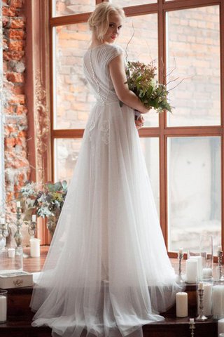 Robe de mariée sobre avec perle boutonné avec manche épeules enveloppants ligne a