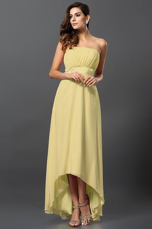 Robe demoiselle d'honneur avec chiffon de bustier haut bas manche nulle de princesse