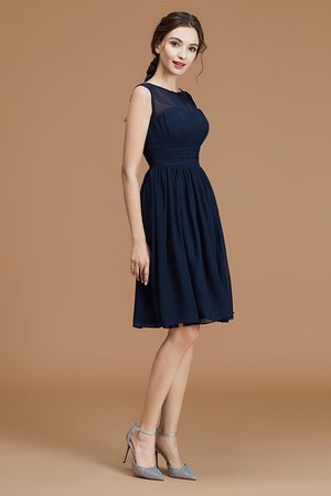 Robe demoiselle d'honneur ligne a col en bateau en chiffon frappant naturel