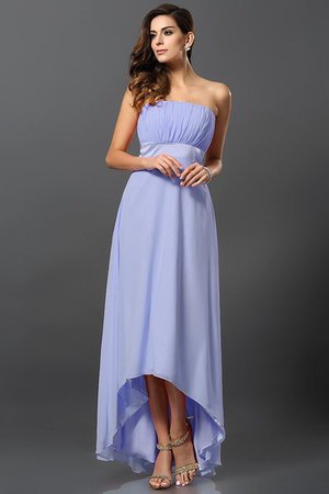 Robe demoiselle d'honneur avec chiffon de bustier haut bas manche nulle de princesse