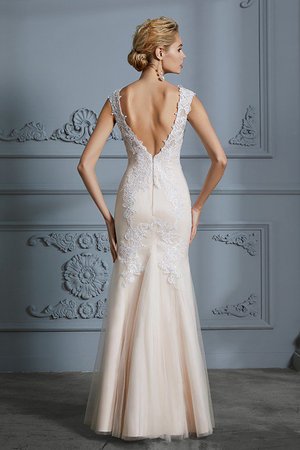 Robe de mariée col u profond en tulle de sirène avec sans manches éblouissant