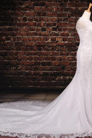 Robe de mariée naturel arrivée au mollet epaule nue encolure ronde avec perle