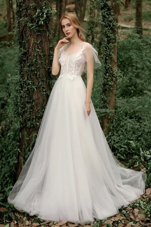 Robe de mariée en tout plein air onirique longue romantique formelle