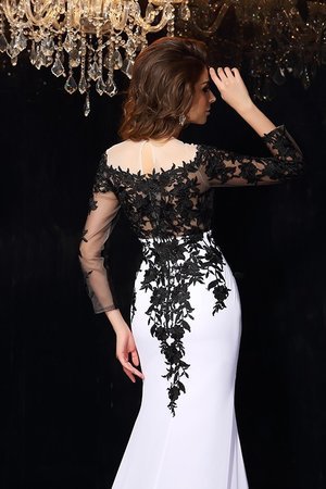 Robe de bal longue gaine encolure ronde avec zip avec chiffon