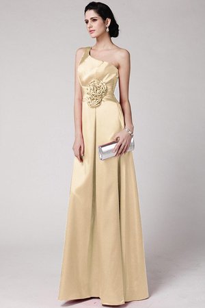 Les tendances de la mode dictent souvent le style 9ce2-hdkm4-robe-demoiselle-d-honneur-plissage-manche-nulle-de-fourreau-avec-fronce-avec-fleurs