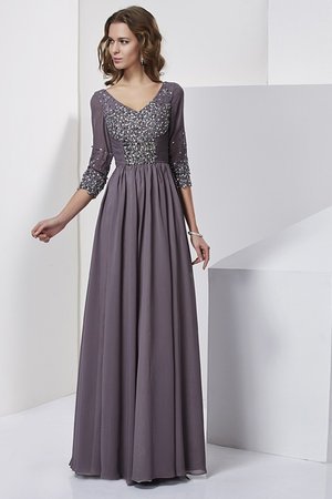 Robe de soirée longue naturel v encolure en forme avec chiffon