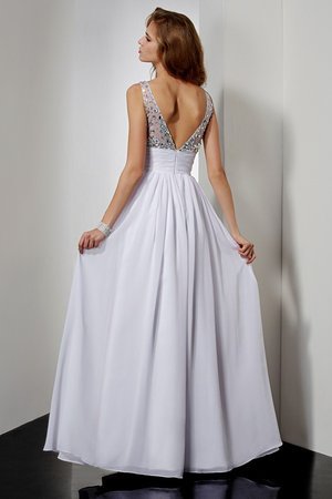 Robe de soirée longue en chiffon de princesse décolleté dans le dos v encolure