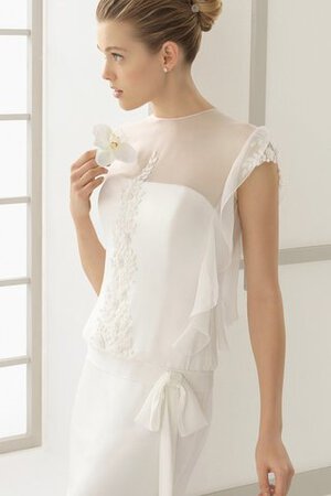 Robe de mariée longueur au ras du sol de traîne courte avec nœud avec chiffon en chute