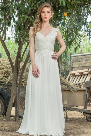 Robe de mariée facile distinguee a-ligne en dentelle longueru au niveau de sol