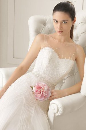 Robe de mariée longue serieuse avec perle beaded belt sans empire