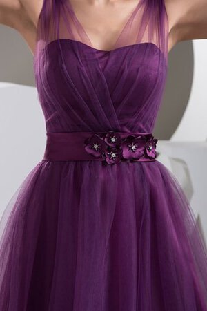 Robe douce seize en tulle au niveau de genou avec fleurs bandouliere spaghetti