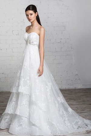 Robe de mariée de tour de ceinture en haute avec gradins de col en cœur cordon avec perle