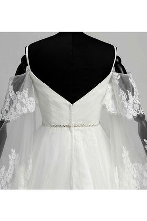 Robe de mariée derniere tendance plissé attirent en plage avec perle