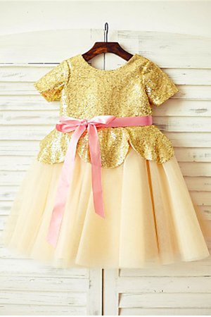 Robe cortège fille naturel avec fleurs encolure ronde de princesse jusqu'au sol