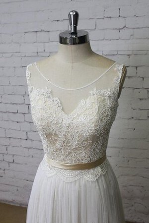 Robe de mariée facile v col profonde en dentelle en plage manche nulle