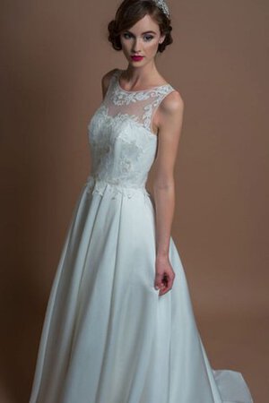 Robe de mariée appliques manche nulle en satin longueru au niveau de sol ligne a