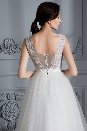 Robe de mariée v encolure en tulle manche nulle de princesse ligne a